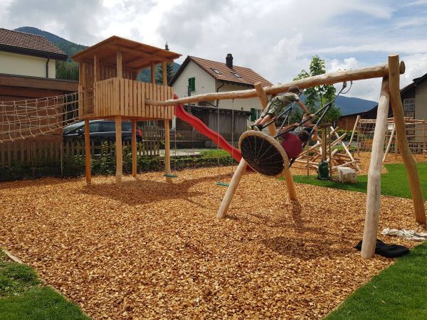 Schulhaus Welschenrohr